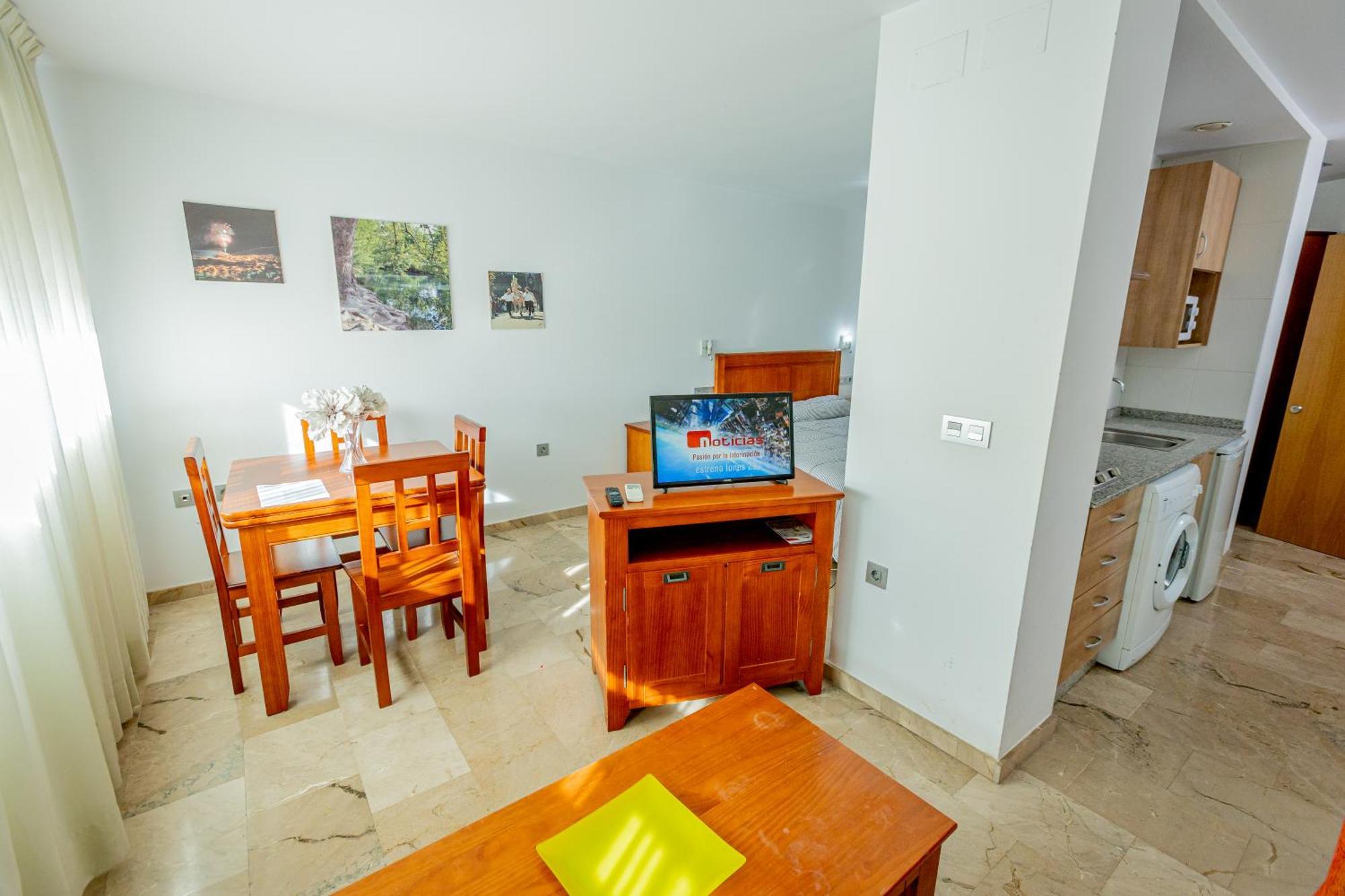 Apartamentos Aixa II Caravaca De La Cruz Exteriör bild