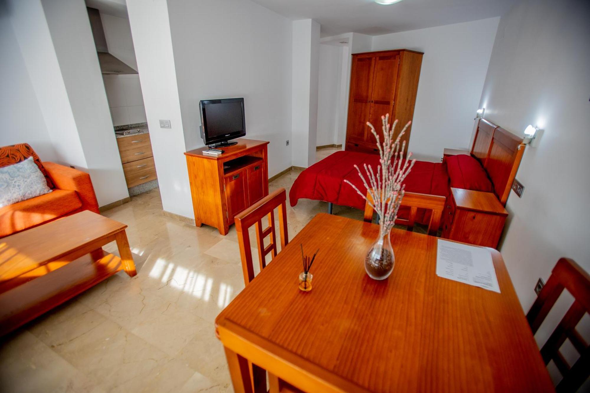 Apartamentos Aixa II Caravaca De La Cruz Exteriör bild